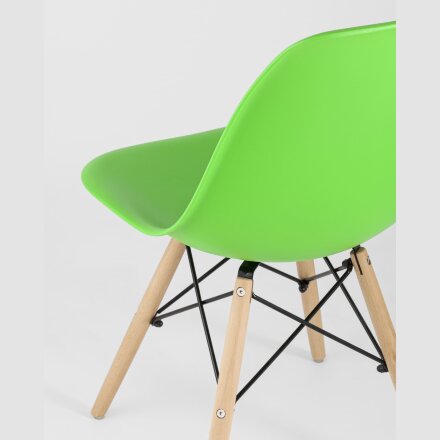 Стул Eames DSW светло-зеленый 