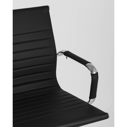 Кресло офисное TopChairs City S черное 