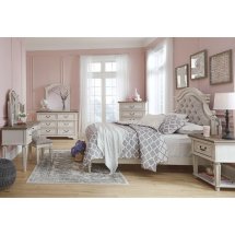 Комплект мебели для спальни Realyn B743-21-26-45-87-84-86-91-22 Ashley