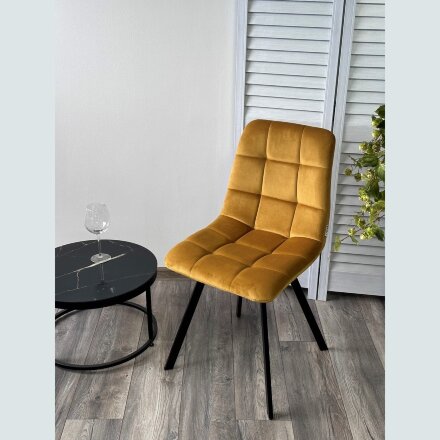 Стул CHILLI SQUARE BLUVEL-68 желтый, велюр / черный каркас М-City 