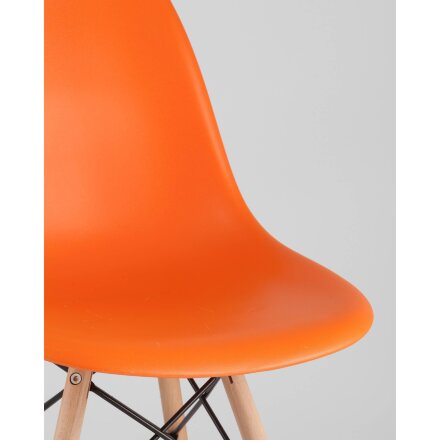 Стул Eames DSW оранжевый 