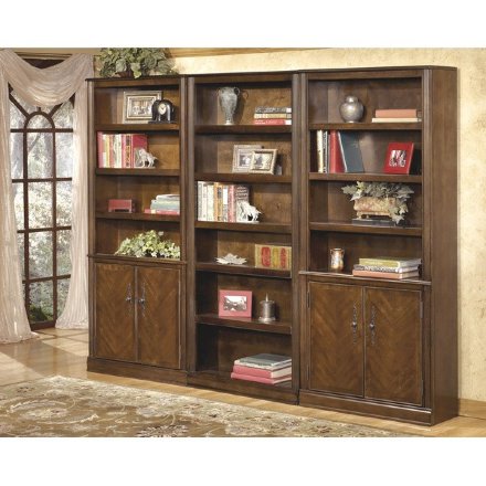 Шкаф книжный Hamlyn Ashley Орех